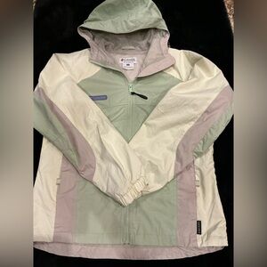 Columbia Multi-Color Hooded Packable Windbreaker Hooded Jacket Women’s Medium